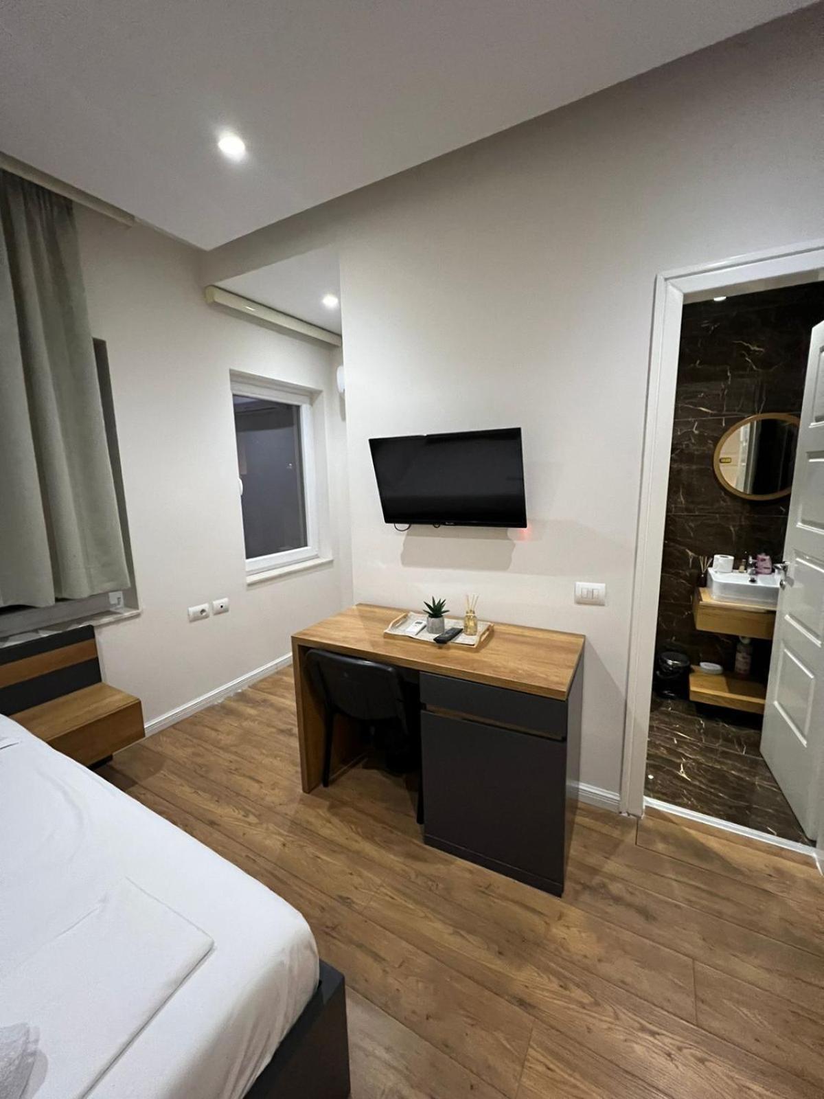 Urban Room 5 Тирана Екстериор снимка